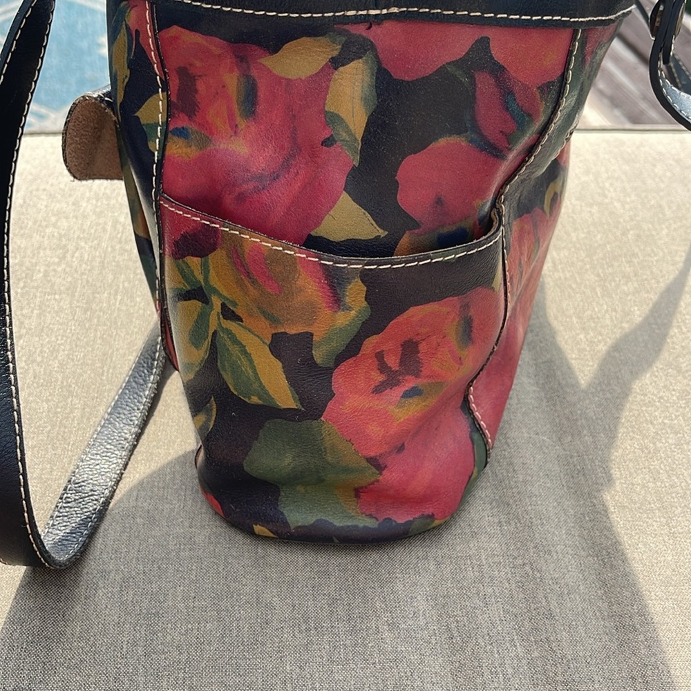 Patricia Nash floral leather handbag. High QUALTY. Clean used condition. Purse. - Picture 10 of 16